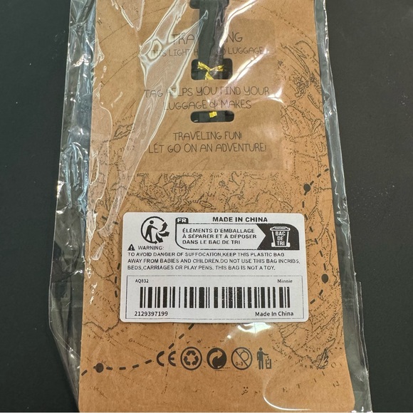 NWT Minnie Mouse Luggage Tag - Picture 9 of 9